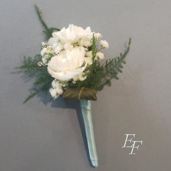 EF 812 B1 White Miniature Carnation Boutonniere