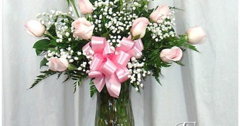 Pink Roses Arrangement in Vase