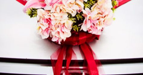 Spruce up Your Wedding Bouquets