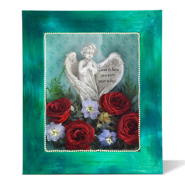 shadowbox-keepsake-with-angel-preserved-roses