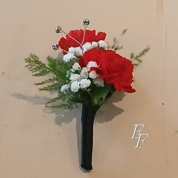 EF 818 B1 Red Mini Carnation Boutonniere